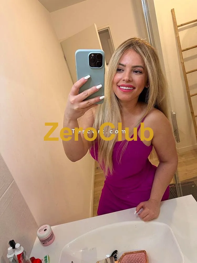 Jade loira