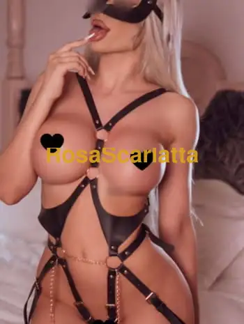 ciao tutti new amira, pompino fino alla fine, gran porca, venuta su le mie magnifiche tette, ninfomane perversa, massaggio erotico.