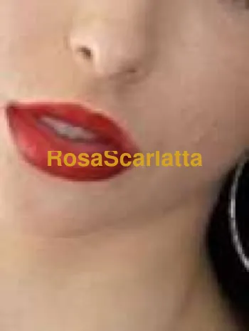 bella porca pompinara con ingoio completo