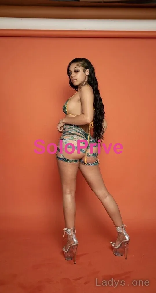 SEXY SWEET CARMEN