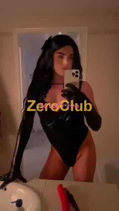 Valentina Dominatrix