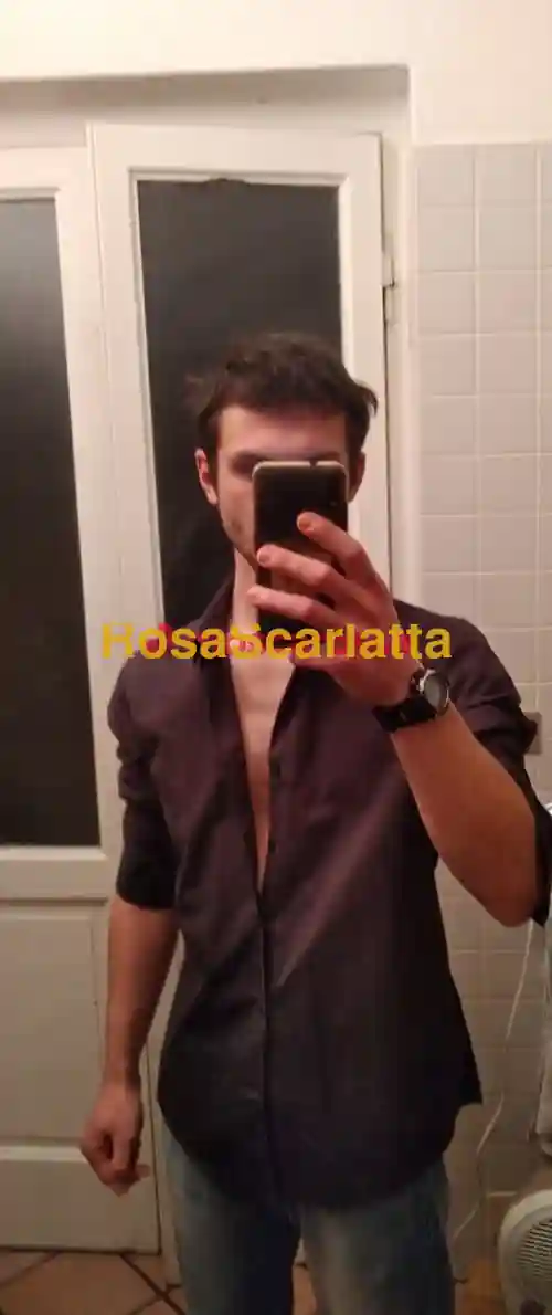 Foto 3 di Lorenzo, gigolò a Vigevano