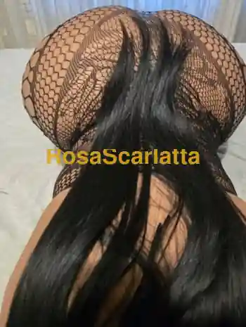 katy novita' prima volta in zona super hot dulce latina seducente sexy palestrata