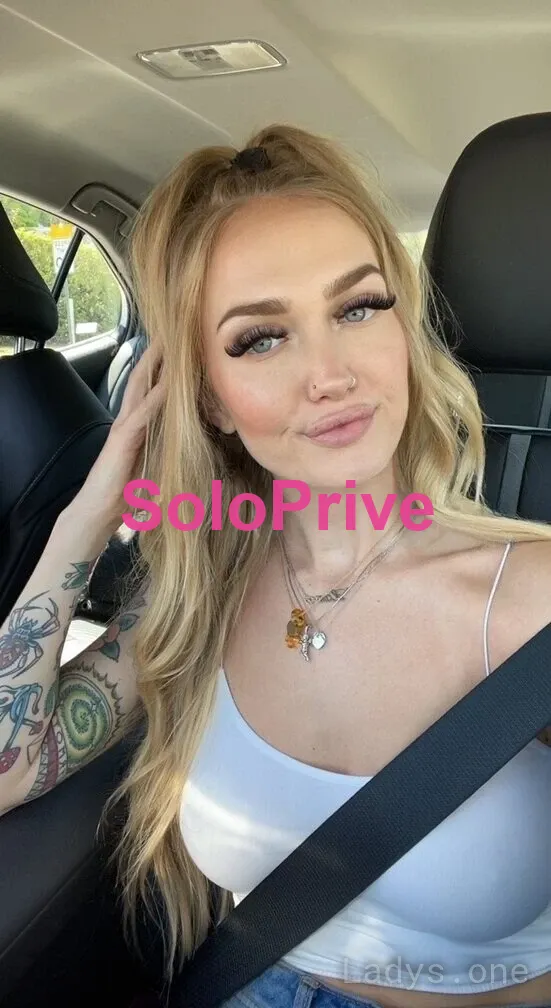 SARAH SIMONE