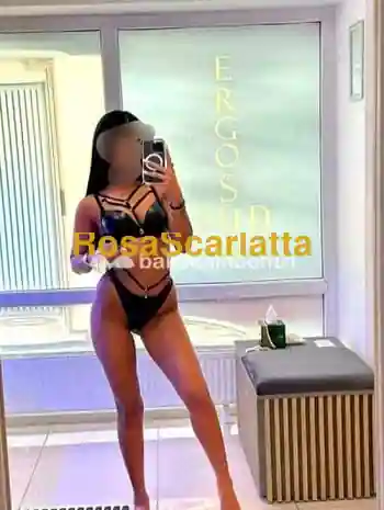 corcianonew ricevo cristina bella studentessa moldava sexy e porcellina bocchino naturale- massaggio prostatico vagina stretta