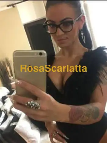 affascinante e sexy bambolina