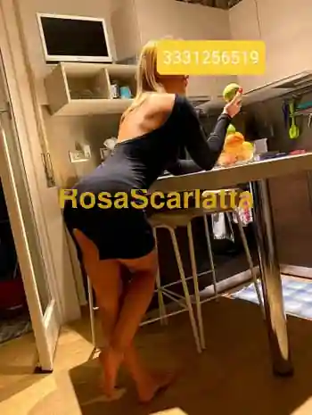 Hellena escort