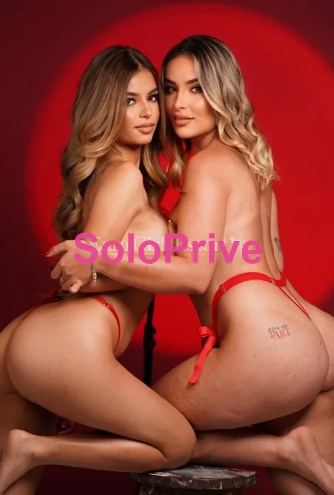 Charlot Pa & Kataleya "duo with girl"