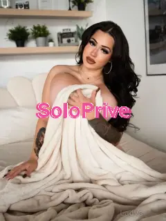 Adriana Brooke