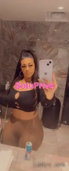 YASMINE