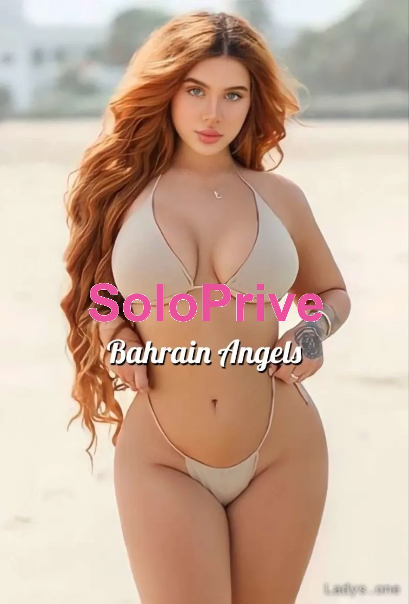 BUSTY LIANA