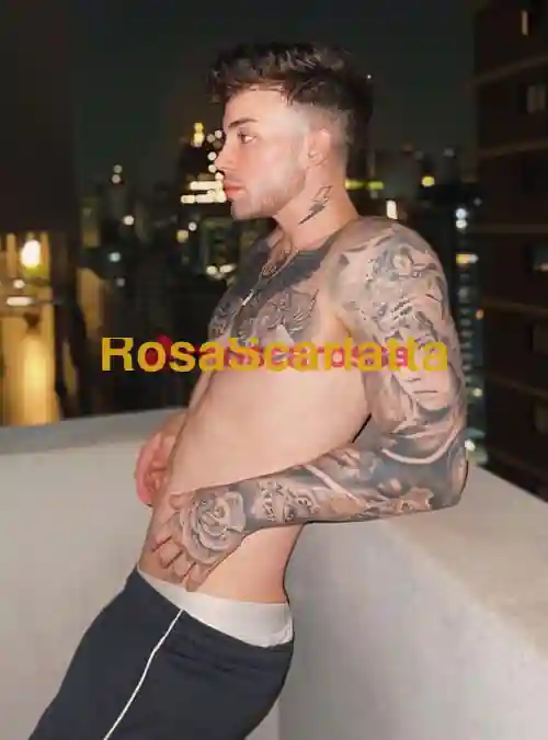 Foto 2 di Matteo, gigolò a Padova