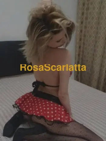 ciao sono una ragaza bionda ți aspeto da me baci a tutti