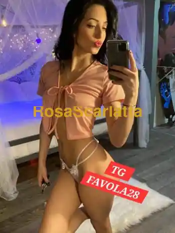 ora bella troia in videochiamata hot