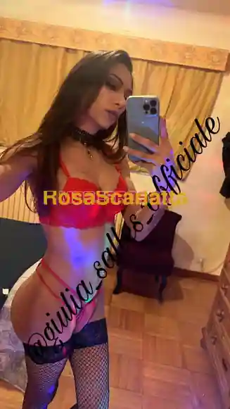 Foto 3 di Giulia top trans, trans a La Spezia