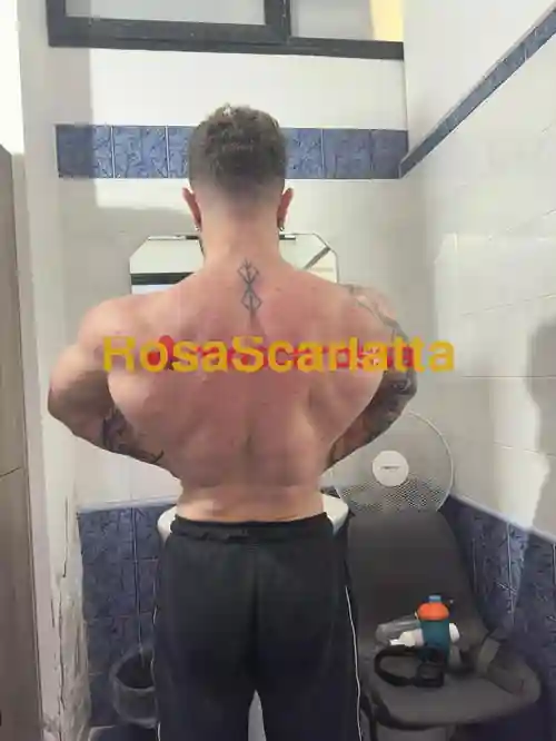 Foto 3 di David, gigolò a Napoli