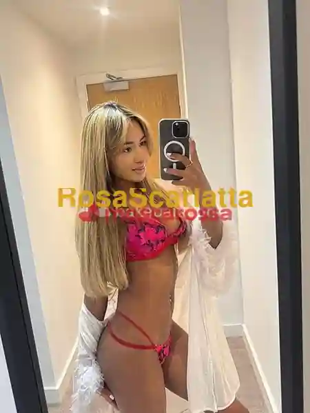 Foto 3 di escort a Crotone