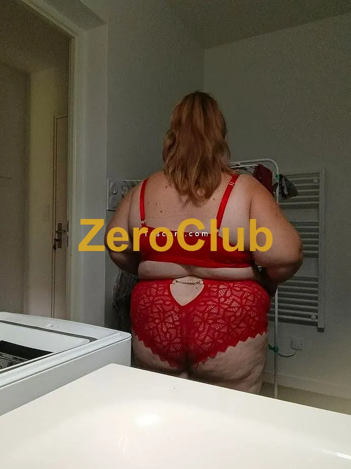 sexybiggirl28