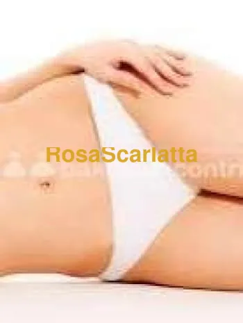 appena arrivata elisa ragazza italiana 30 anni amante delle coccole, lato a e lato b