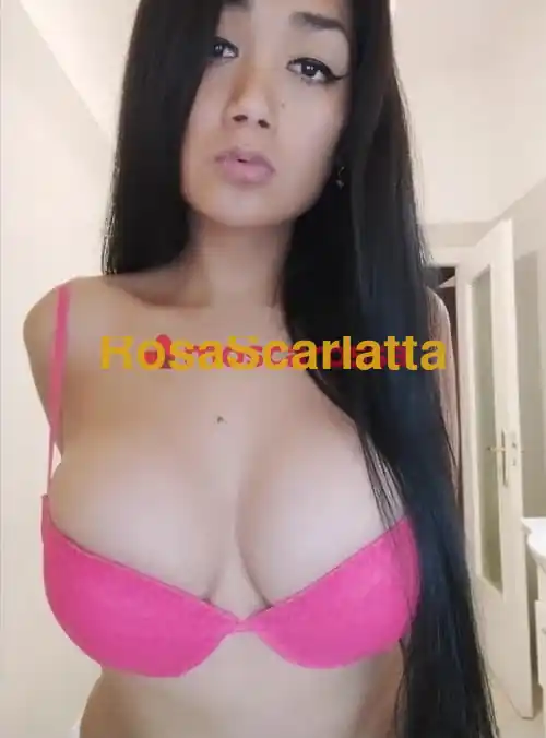 Foto 2 di Bormio, escort a Alba