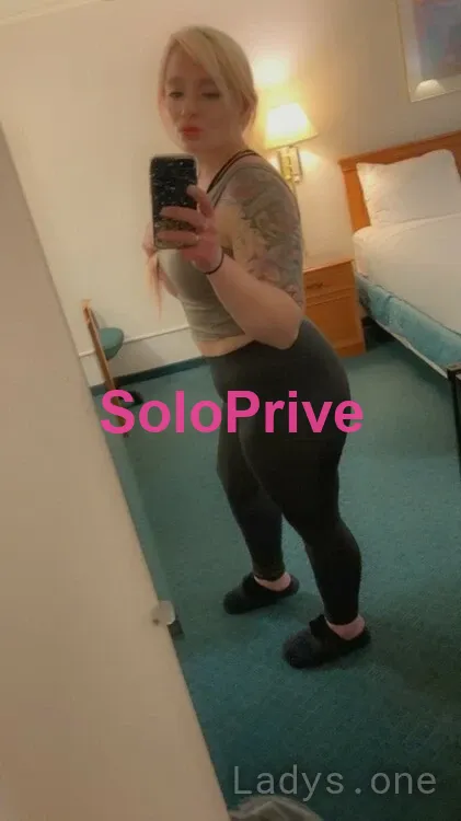 BlondeBombShell249