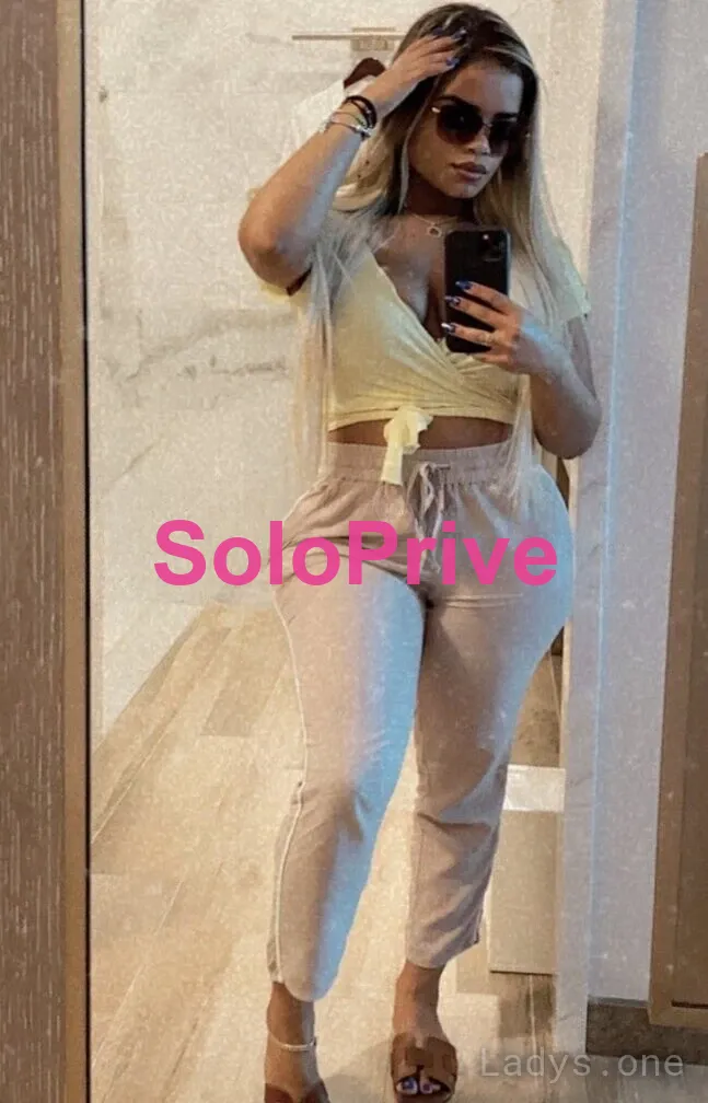 SAMANTHA