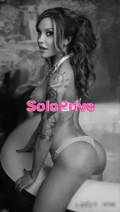 FRENCHIE SUPERSTAR